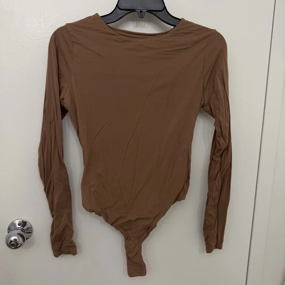 Pumiey Size L Tan Long Sleeve Bodysuit - Picture 1 of 4
